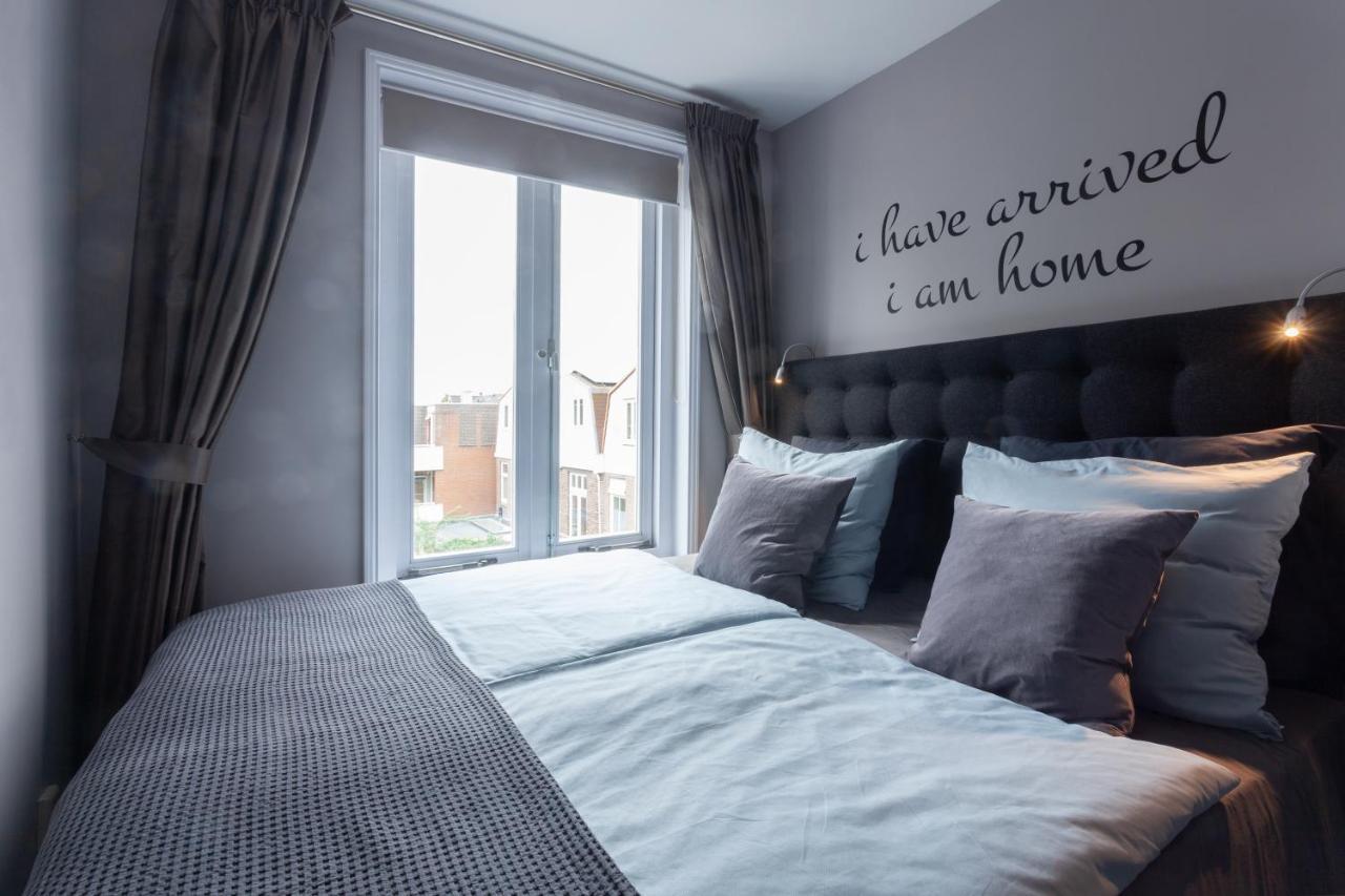 Bed And Breakfast The Rose ฮาร์เลม ภายนอก รูปภาพ